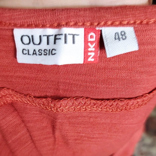 Tunic blouses Old Navy and Outfit like new, plus size