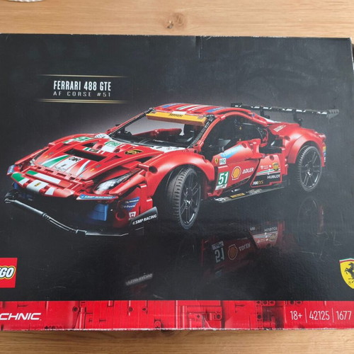 Ferrari 488 GTE Lego Technic 42125 like new with box and instructions