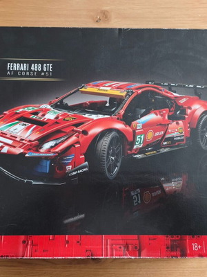 Ferrari 488 GTE Lego Technic 42125 like new with box and instructions
