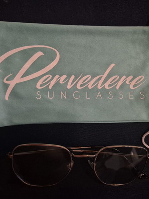 Pervedere sunglasses like new