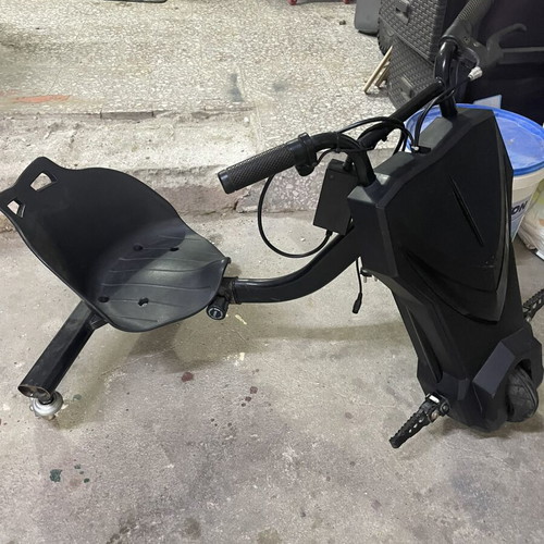 Electric children's drift tricycle like new