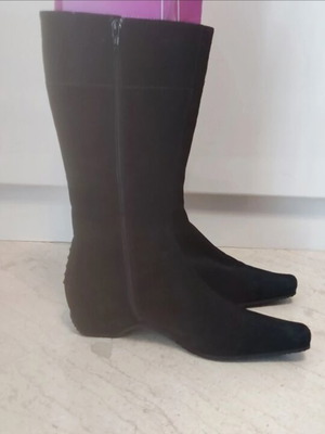 Boots mid-calf new, To Be Yourself black size 41