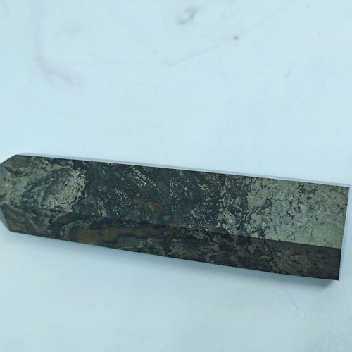 Healer’s Gold column made of natural Magnetite and Pyrite like new