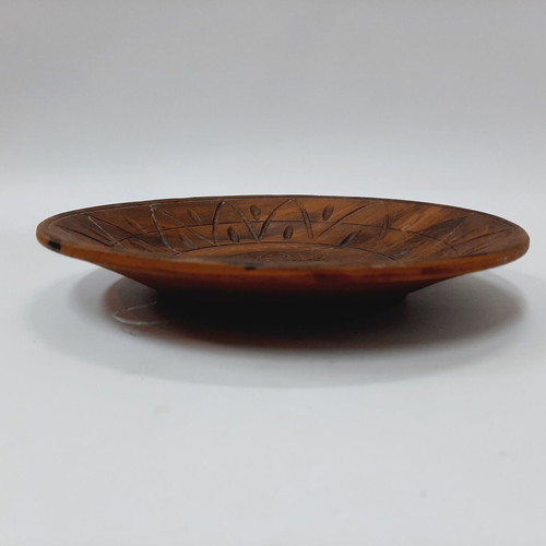 Vintage Bulgarian folk art ceramic plate, 18.5 cm