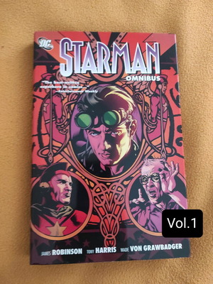 Starman Omnibus volumes 1-6 like new, deluxe hardcover edition