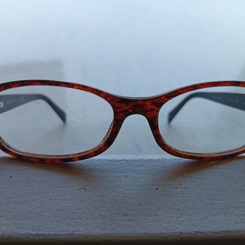 Chanel protective glasses with missing stones