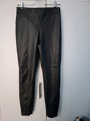 Zara women's faux leather leggings with inner lining like new