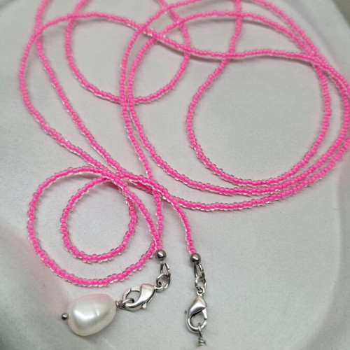 Necklace with Czech glass beads and freshwater pearls, new, pink