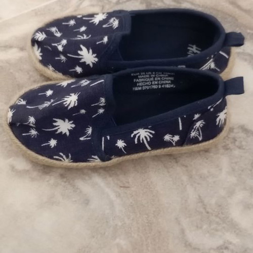 Espadrilles kids fabric H&M size 25 new, blue with palm tree design