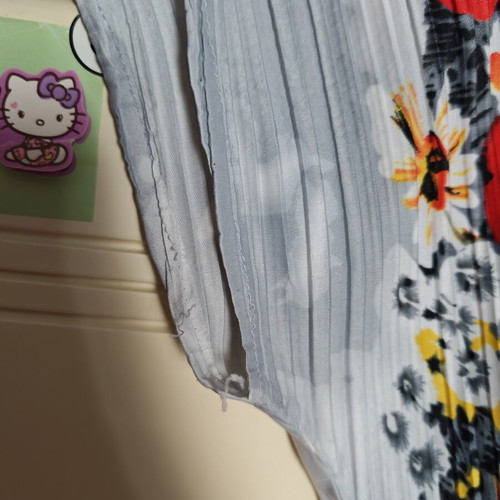 Short-sleeve blouse like new, multicolor, ideal for summer