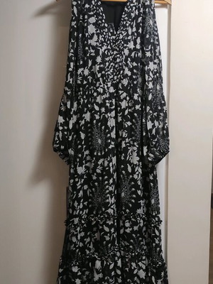 Evening dress like new, black and white, size L