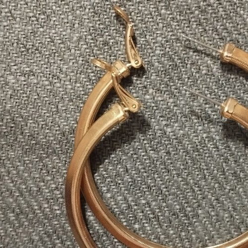 Gold Textured Hoop Earrings new, large elegant design