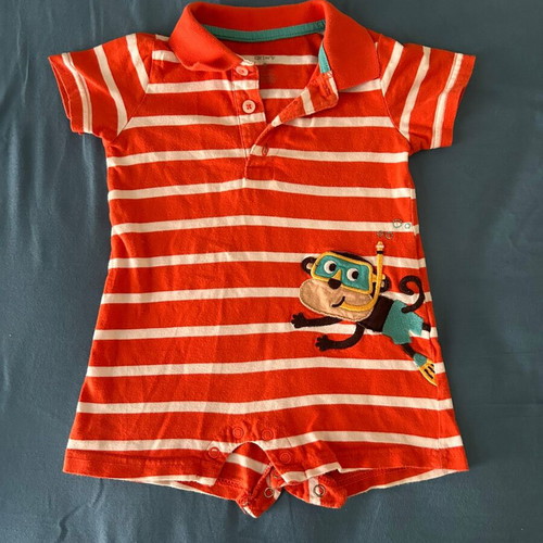 Carter`s baby romper for boy 9 months like new