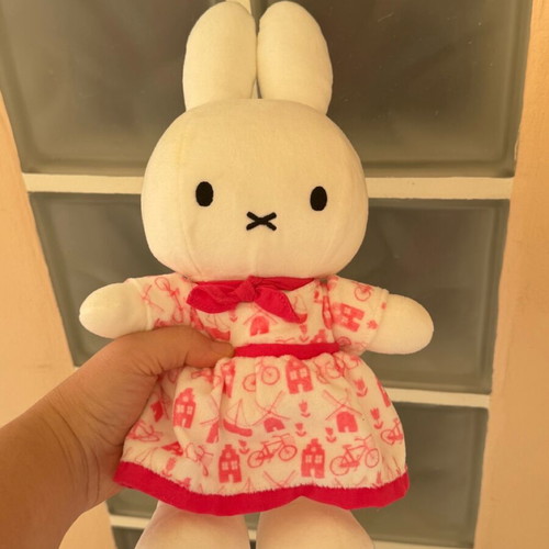 Miffy plush like new from the Netherlands 30 cm