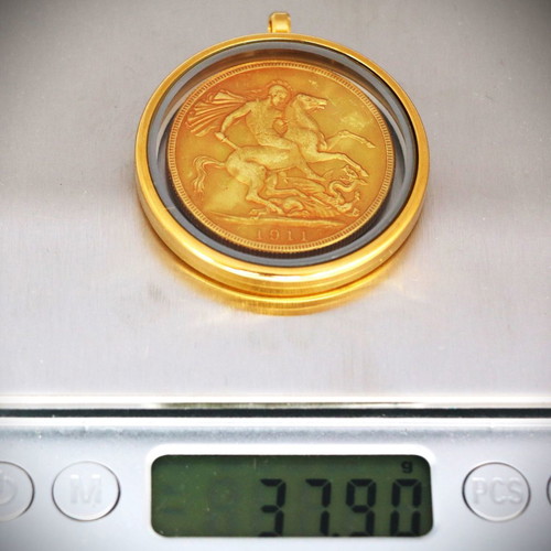 English Gold Pound Pendant 22K Gold Plated in Glass Case