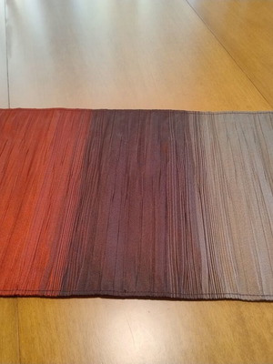 Multicolored table runner with gold trim, 0.95x0.28m
