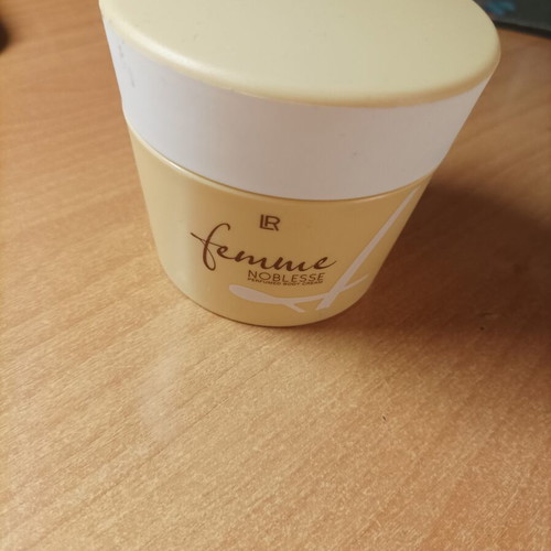 LR Crema Nobless 200ml new, unused