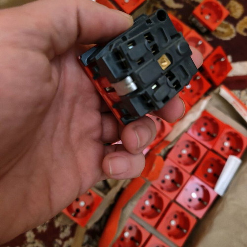 Legrand 077214 sockets like new, 49 pieces without frame