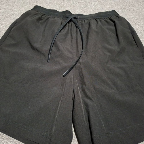 Boys' shorts like new, size XS, 10-11 years