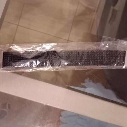 Black bracelet full of strass new with magnetic clasp