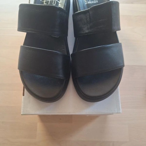 Tsitsivas Leather Mules Sandals Size 38 New Black