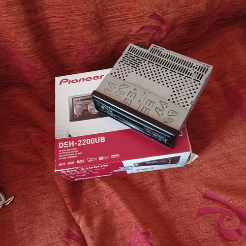 Pioneer CD player for vehicle like new