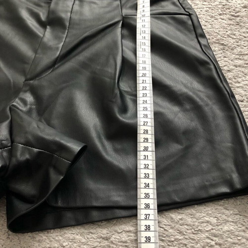 ZARA women's black shorts like new, size S
