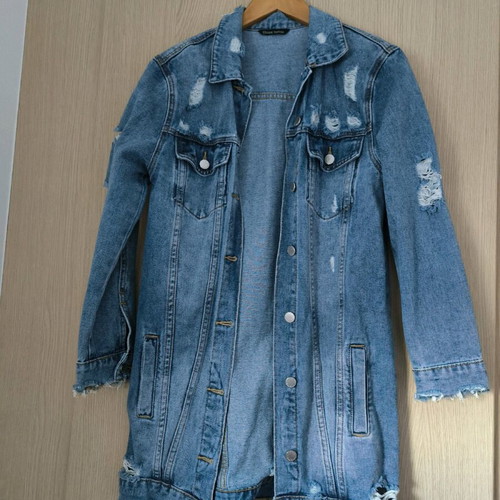 Long women's denim jacket like new, blue
