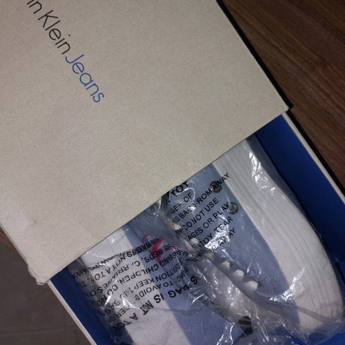 Calvin Klein sneakers used, size 37