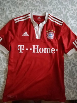 Bayern Munchen jersey used, size small like medium