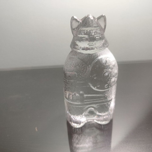 Lindshammar Scandinavian glass like new with Viking design