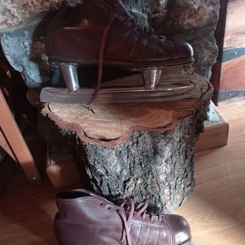Vintage leather handmade ice skates used, size 41
