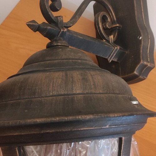 Outdoor Wall Lantern