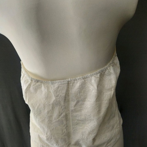 Boho top backless with embroidery size L like new