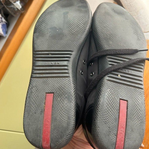 Prada shoes used with sole defect, size 44.5, black