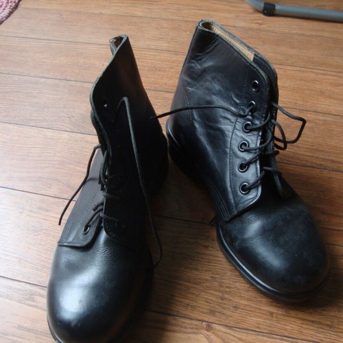 Leather navy boots authentic, new, size 42, 1990s
