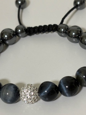 Tresor Paris bracelet with black pearl effect and sparkly crystals like new