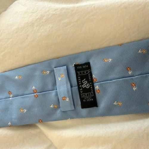 Dur silk tie like new, turquoise with floral pattern