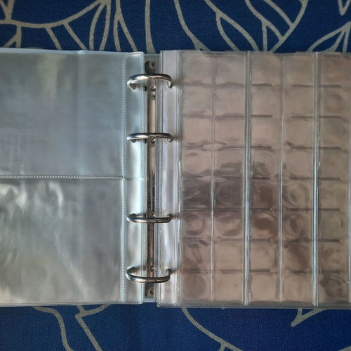 Vintage banknote and coin album, 18 pages, Sweden
