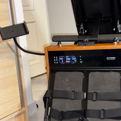 Joysong Home Gym Cube Rower like new with app connectivity
