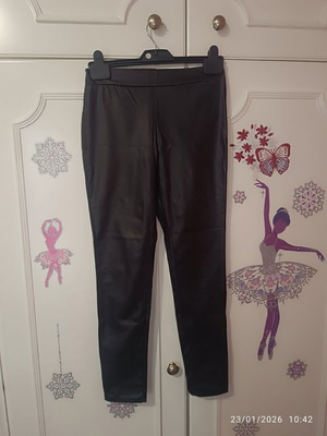 Leather leggings black like new, size XS for 13-14 years old