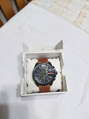 Diesel DZ4343