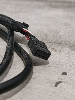 USB 2x USB 2.0 used