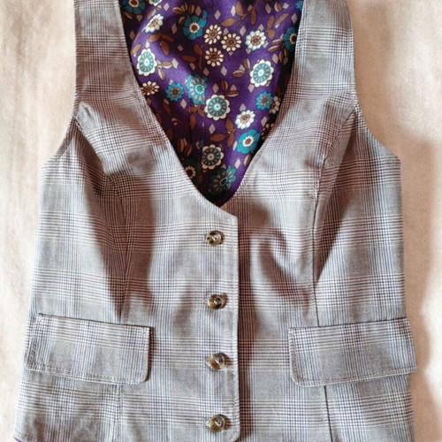 Classic Benetton checked and floral vest S like new