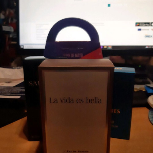 Perfume boxes new, pack of 4 for decoration and collection