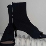 Zara women's shoes size 40 used, black sock style