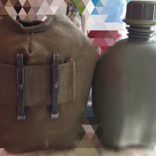 Collectible ES canteen 1973 made of hemp