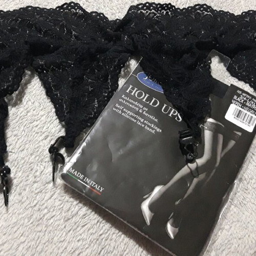Black Moulin Rouge Garter Belt like new with elegant lace