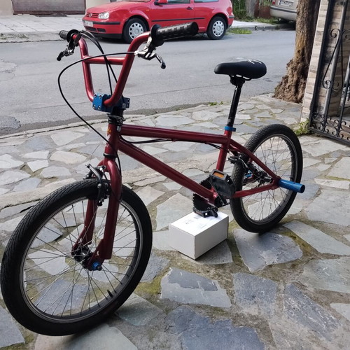 Bmx X TREME 2024 like new, 20 inch, red, V-Brakes