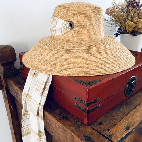 Ioanna Kourbela Straw Hat new, one size